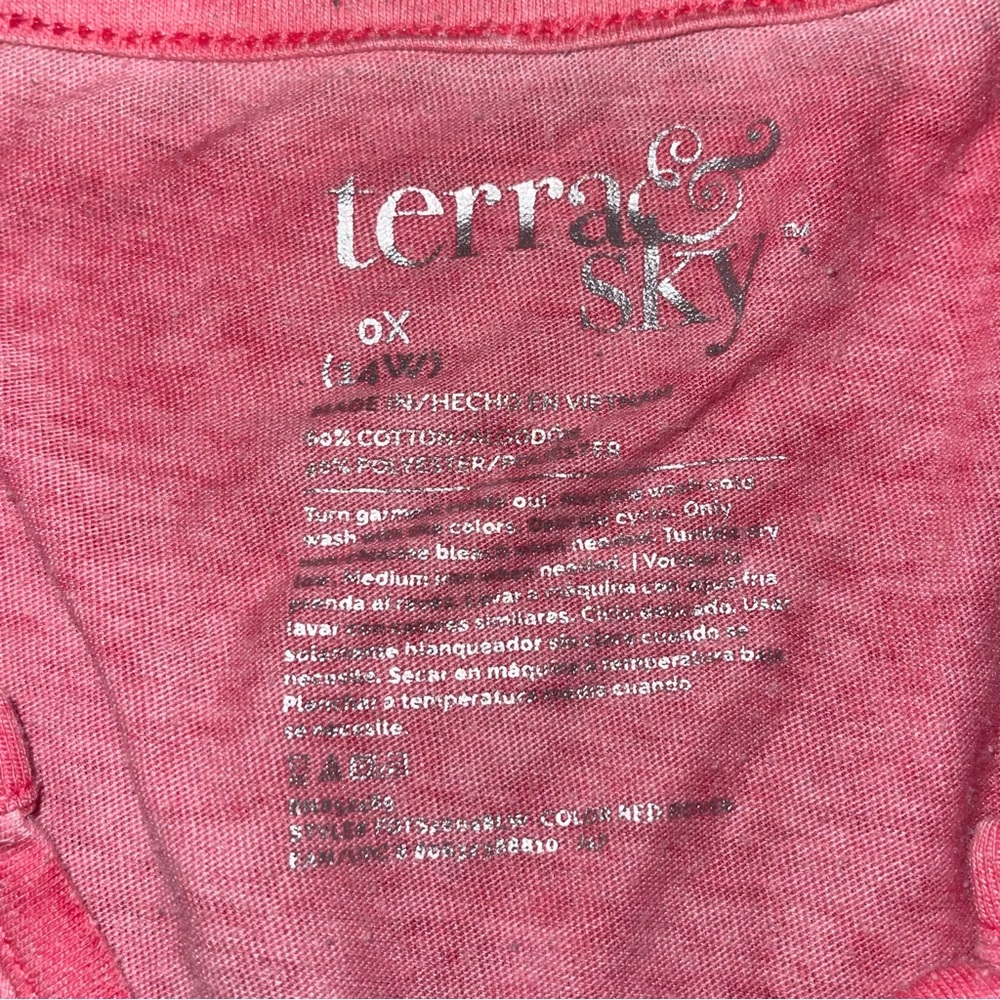 Terra & Sky Red Rover Casual Cotton Polyester Women's Plus Split Neck Tee - Picture 4 of 8